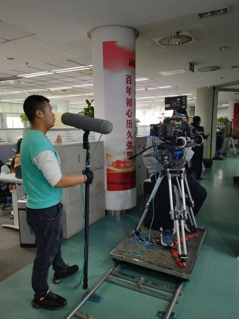 周村区广告片拍摄：用故事化表达传递品牌温度，拉近与用户的距离！